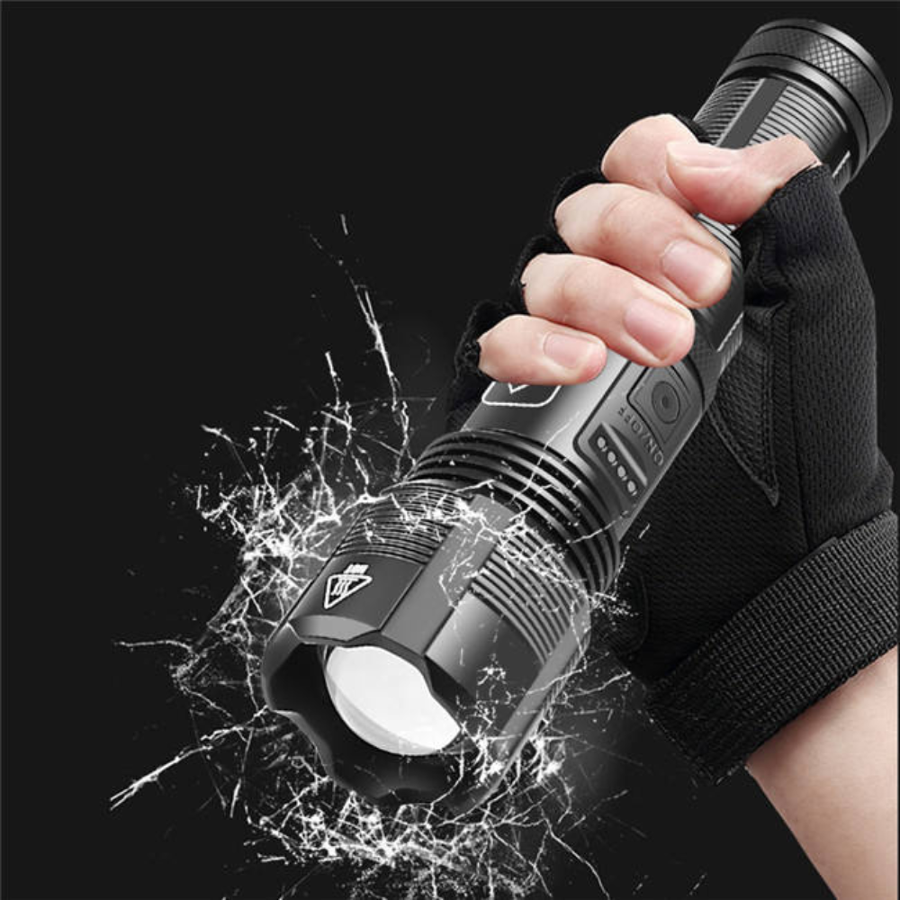 LumiStrike™ S260 - Torcia tattica ricaricabile