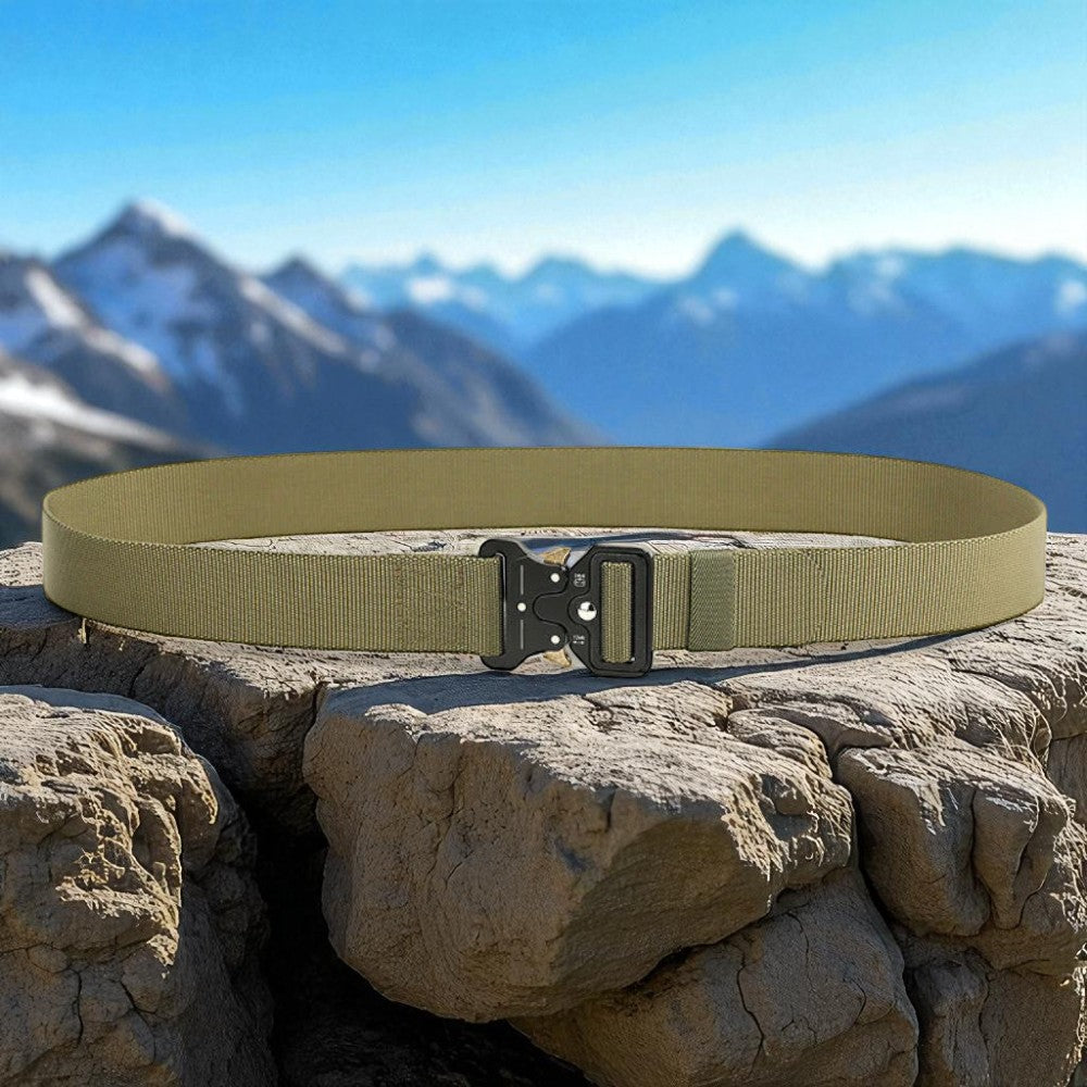 FieldCore™ Men’s Tactical Quick-Release Belt