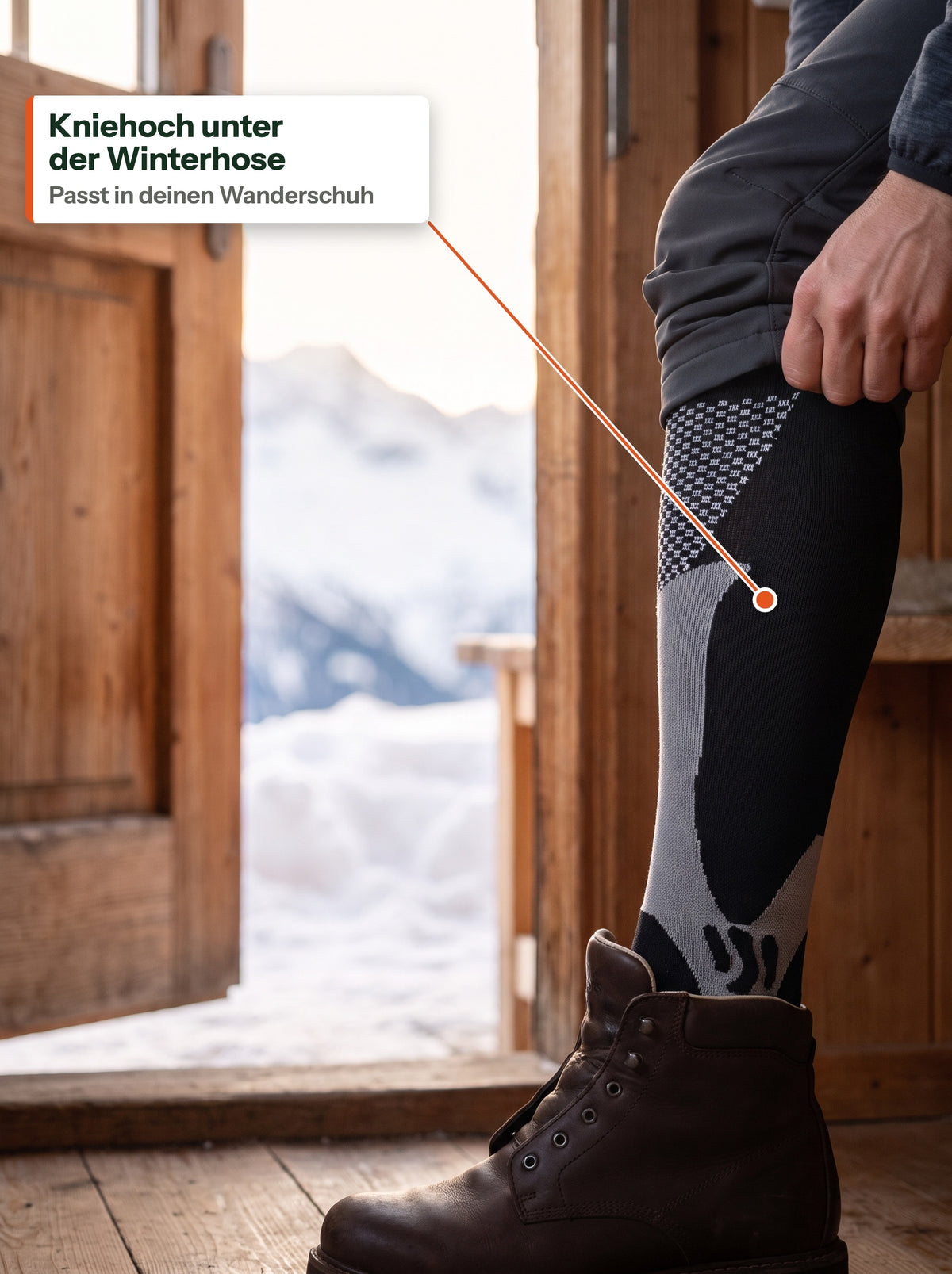 Kniehohe Kompressionssocke unter der Winterhose, im Wanderschuh (DE Label)