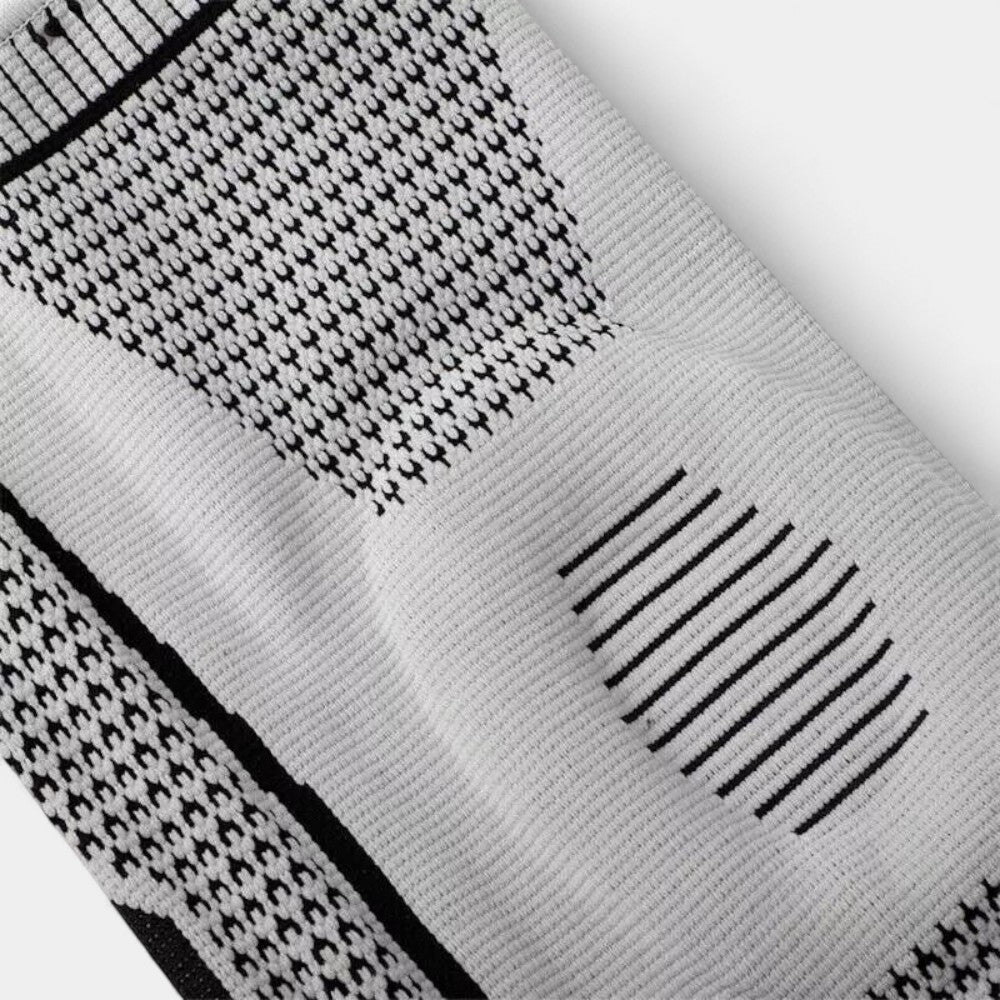 Limitless Knee Pro™ Compression Support Sleeve