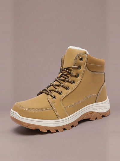 The Lined Field Boot