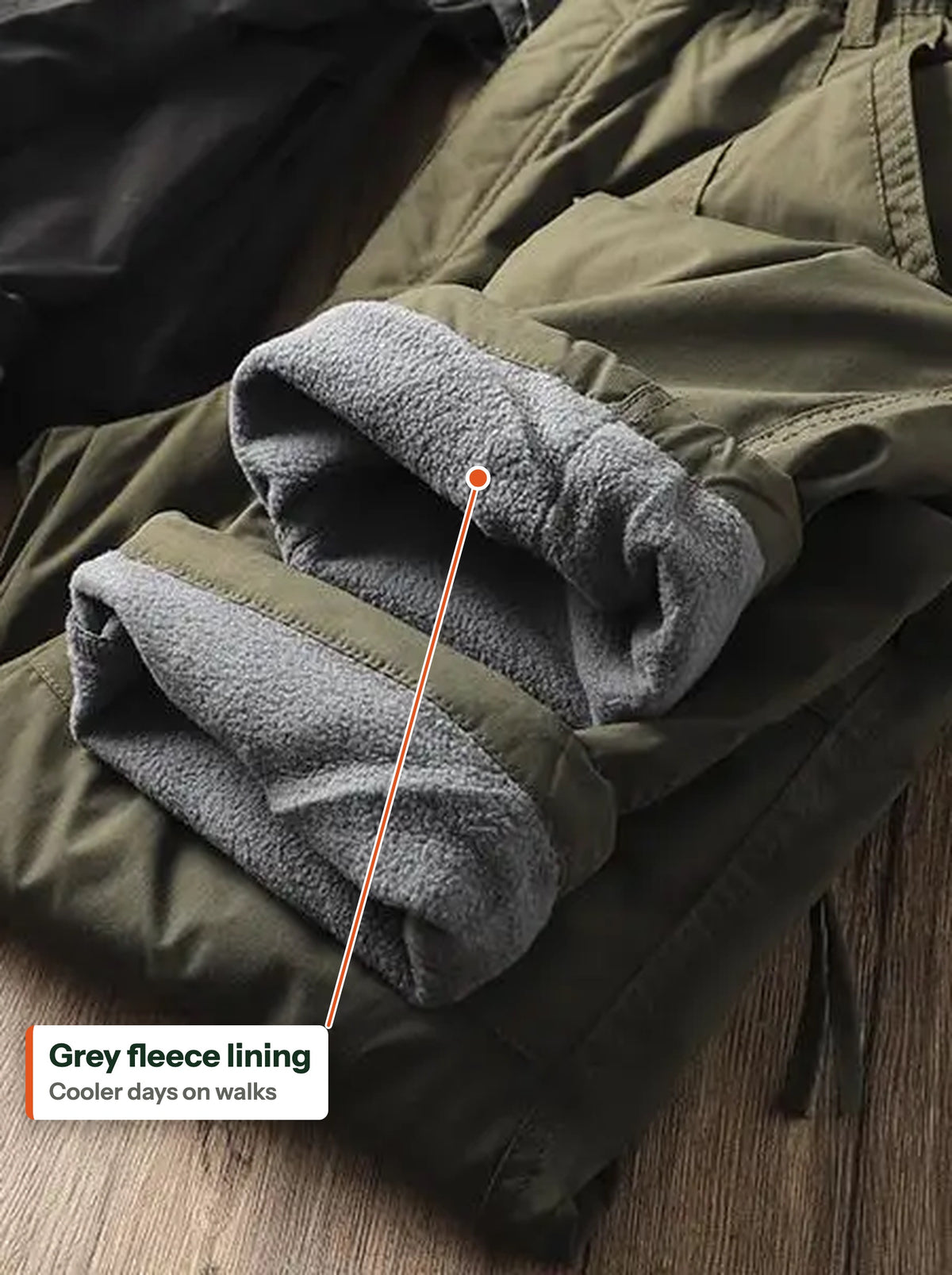 Close-up of the lining (EN label)