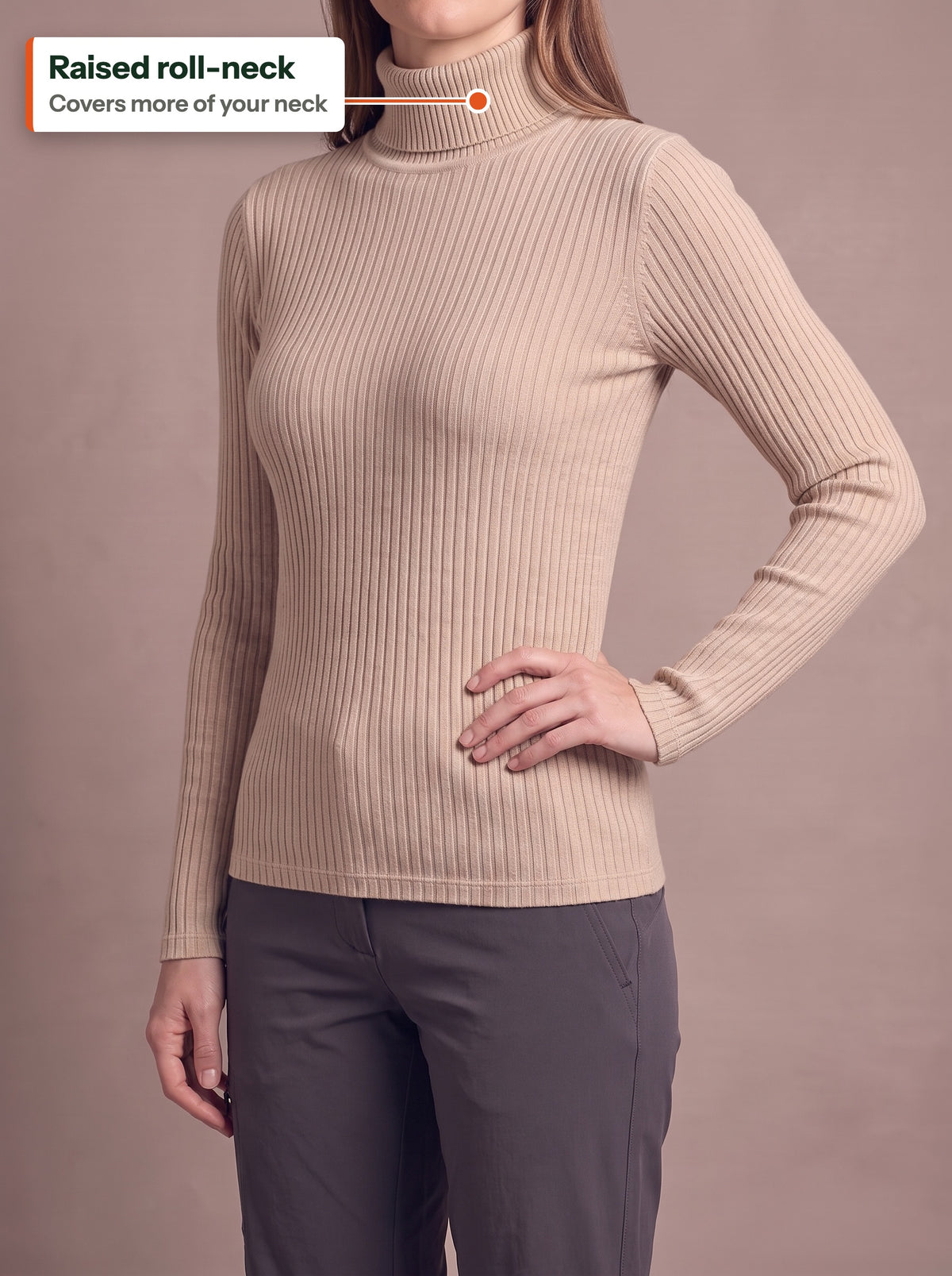 Raised roll-neck collar (EN label)