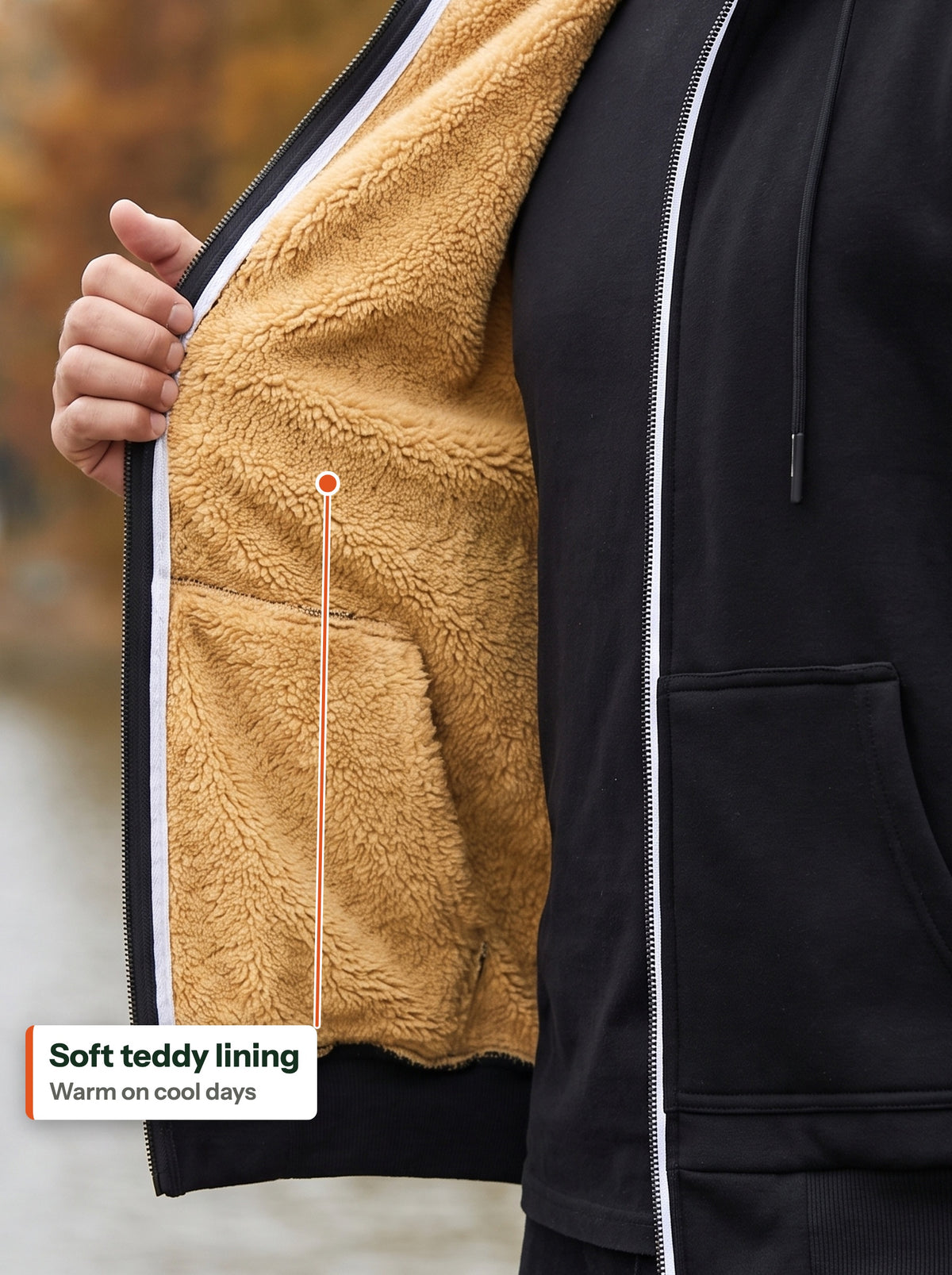 Open front showing the soft teddy lining (EN label)