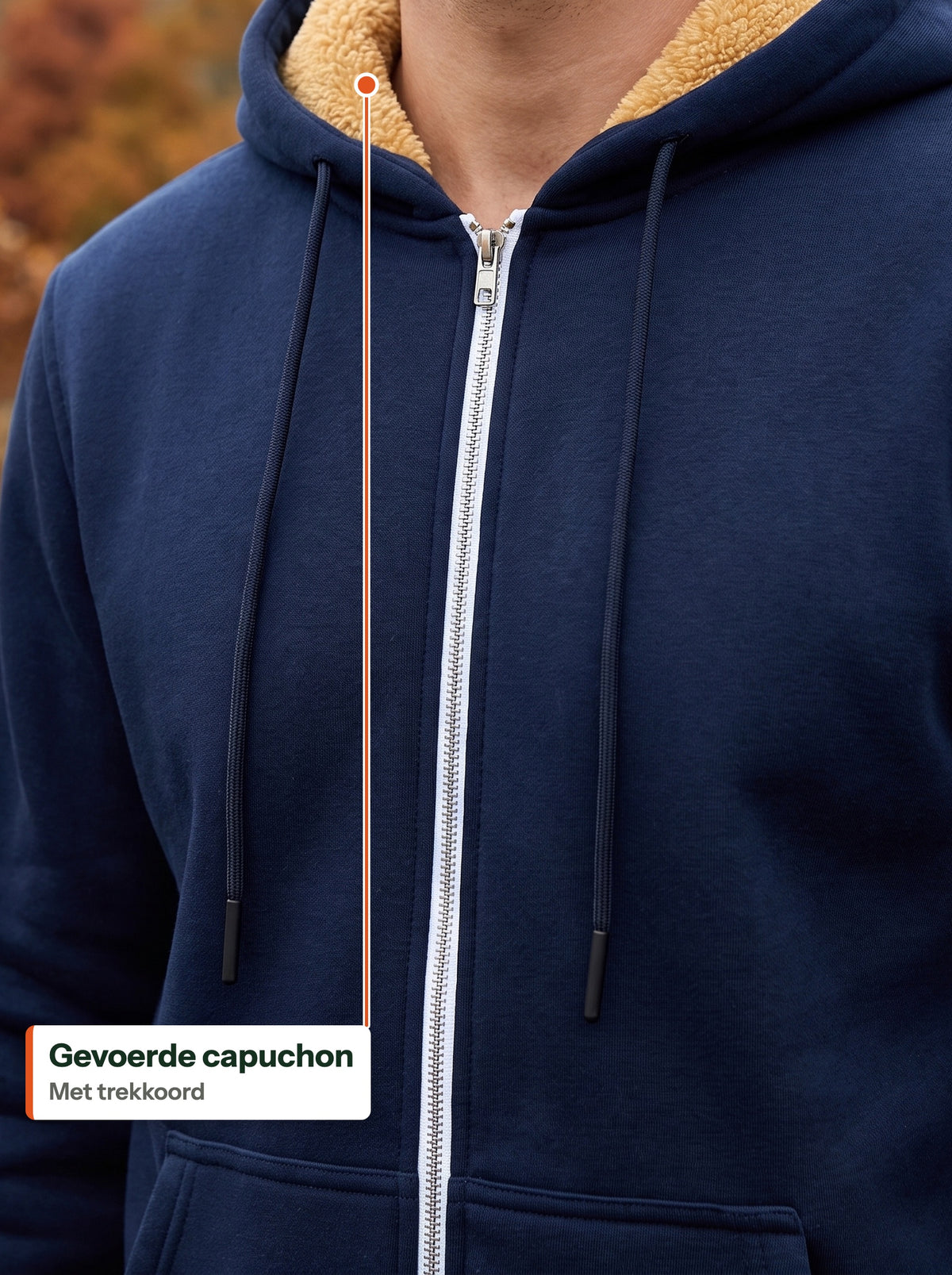 Gevoerde capuchon met trekkoord (NL label)