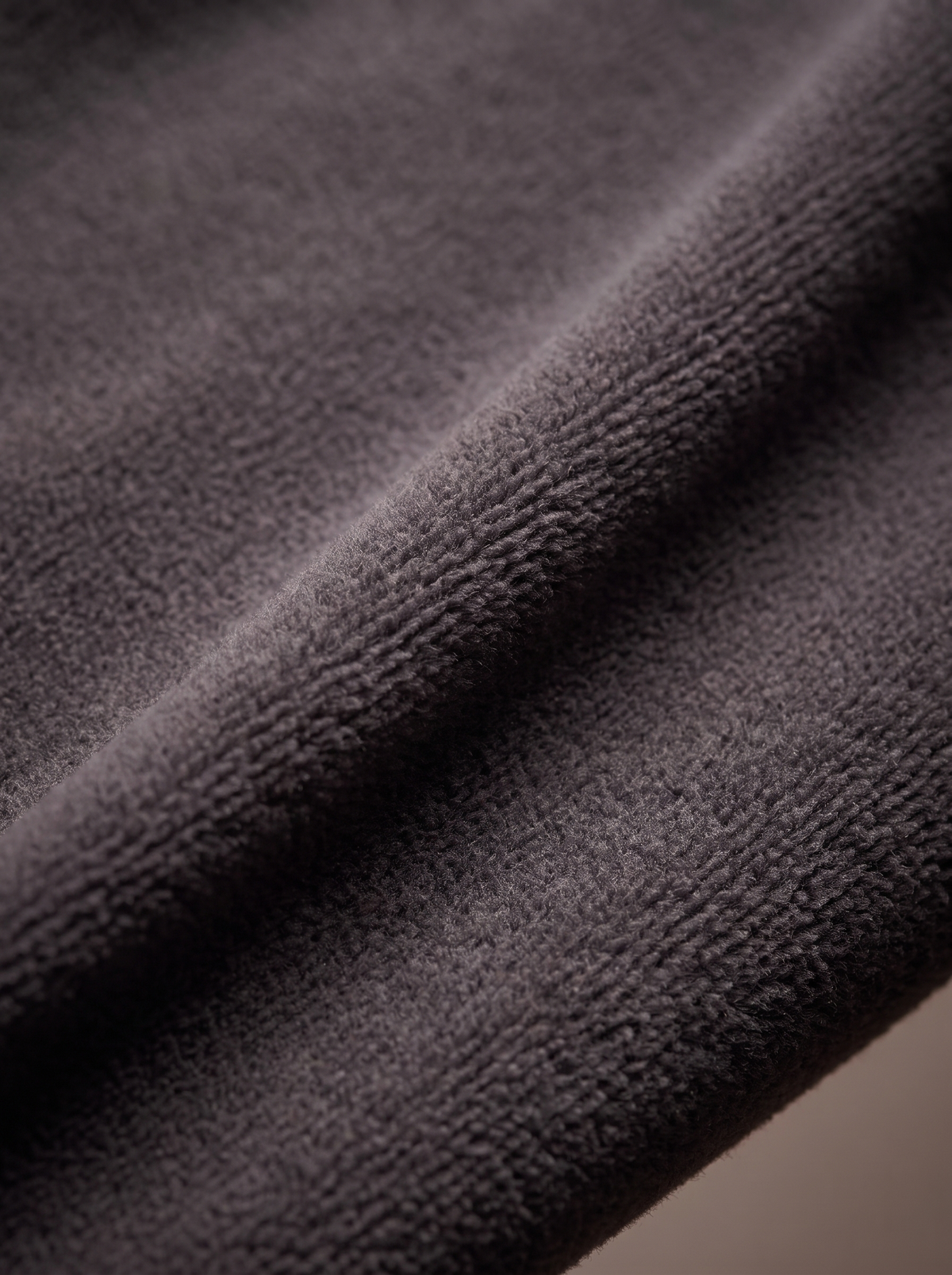 The Zip-Neck