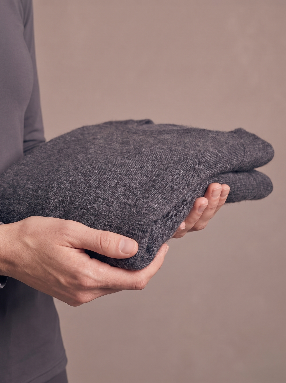 The Merino Blend Crew Women